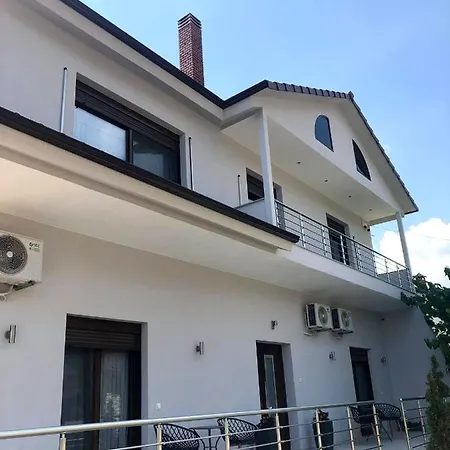 Zillis Loutraki (Pella)